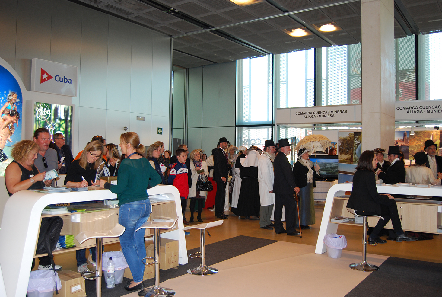 La amplia oferta de destinos nacionales e internacionales afianza a ARATUR 2016 como máximo exponente del turismo